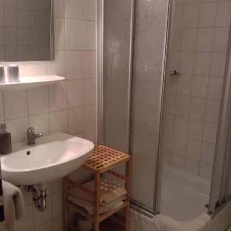 Апартаменти Haus Anja In *